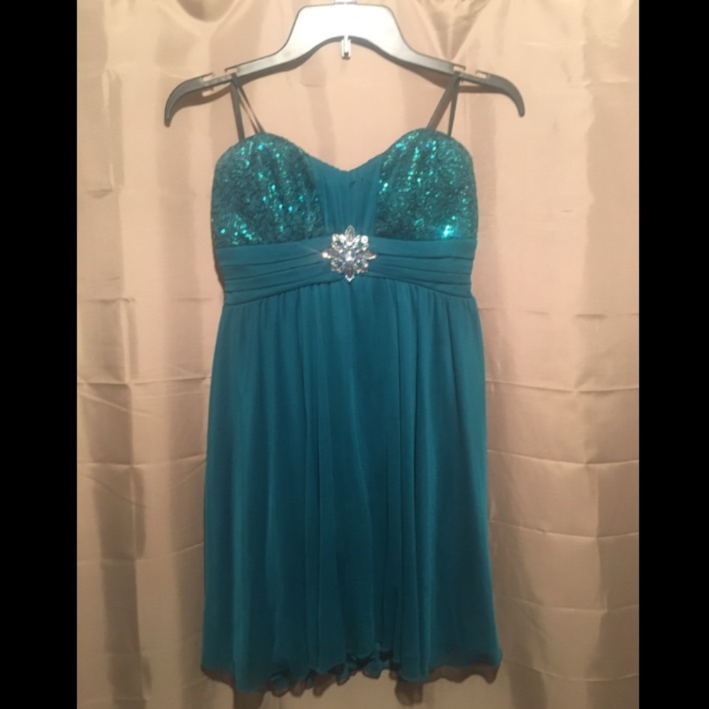 Prom / Homecoming Dress